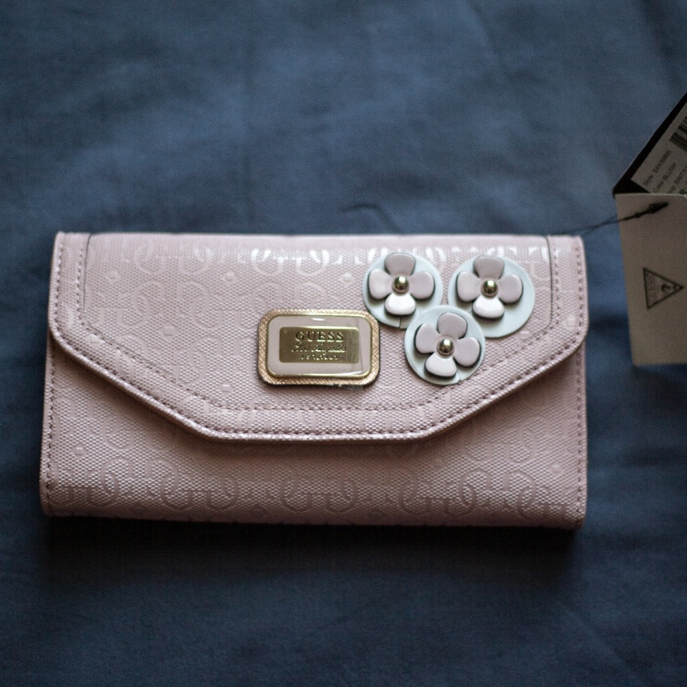 Guess Blush Pink Floral Wallet